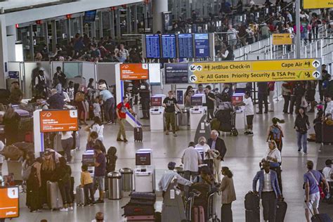 Access to busy NYC airport’s international terminal restricted due to pro-Palestinian protest